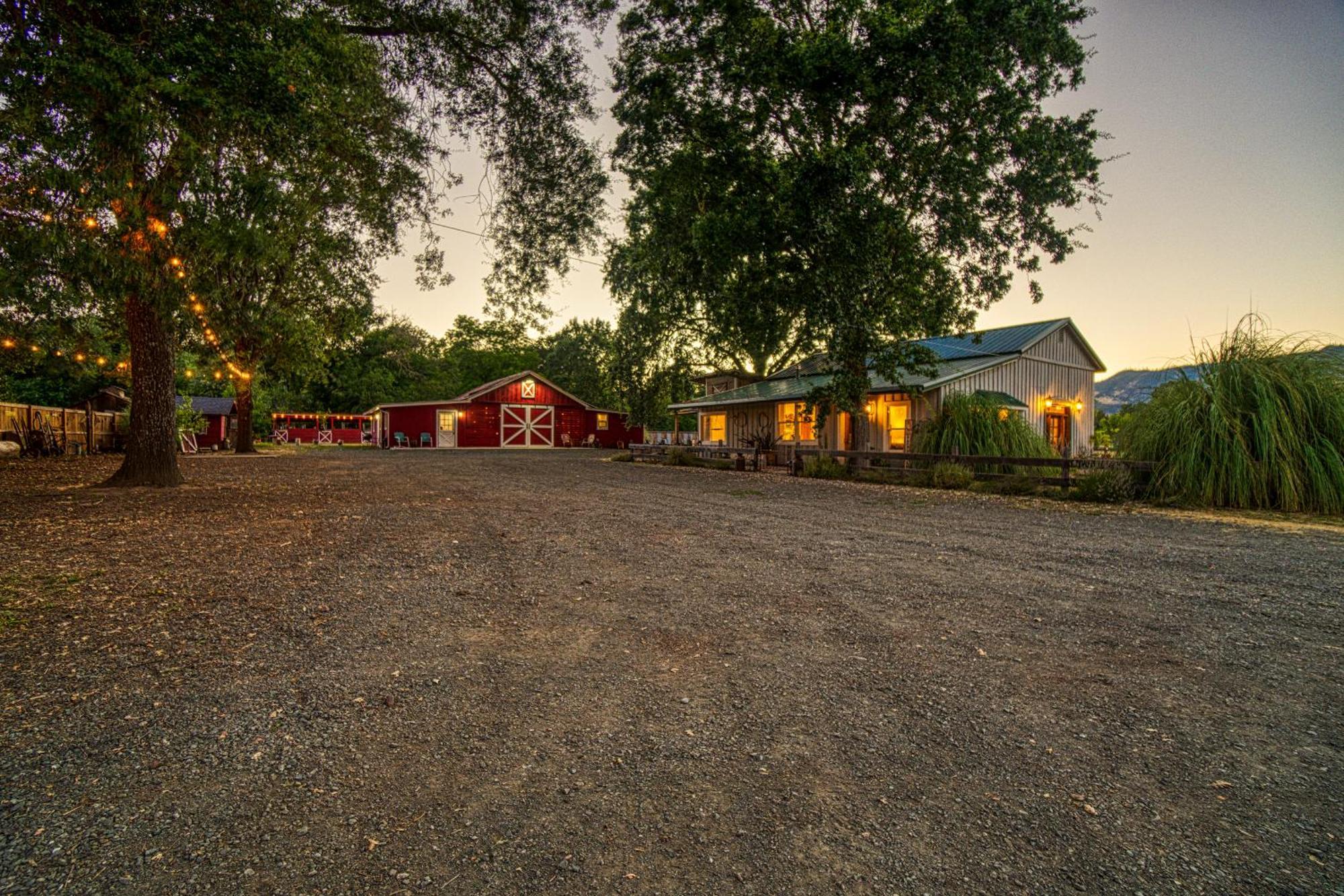 Soul Whispering Ranch Retreat Villa Upper Lake Eksteriør bilde